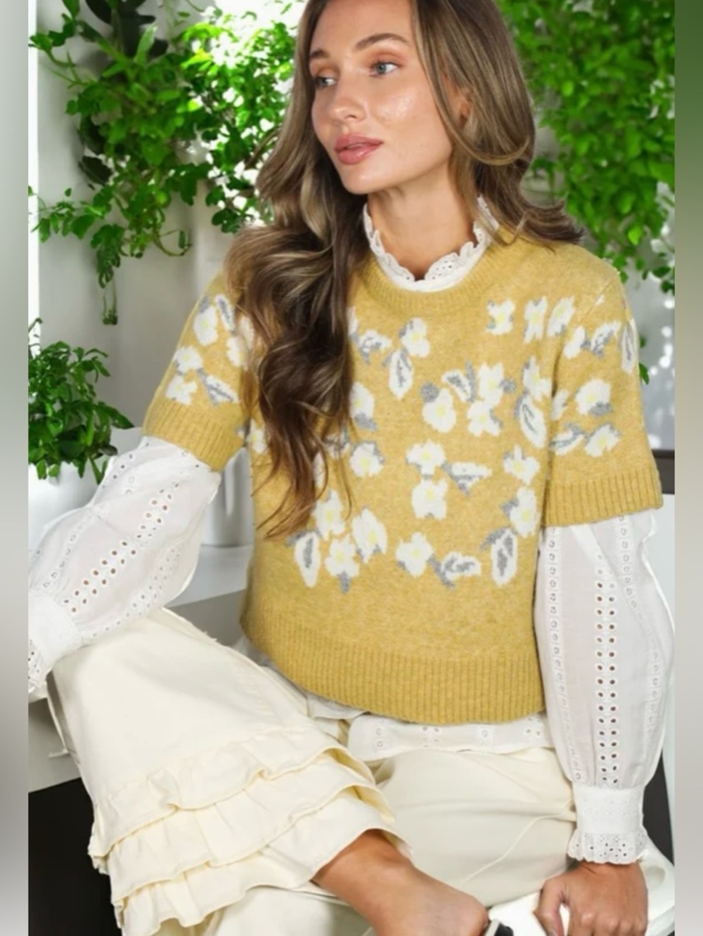 Primark Mustard Yellow Green  Floral Short-Sleeve Knit Sweater. Size L